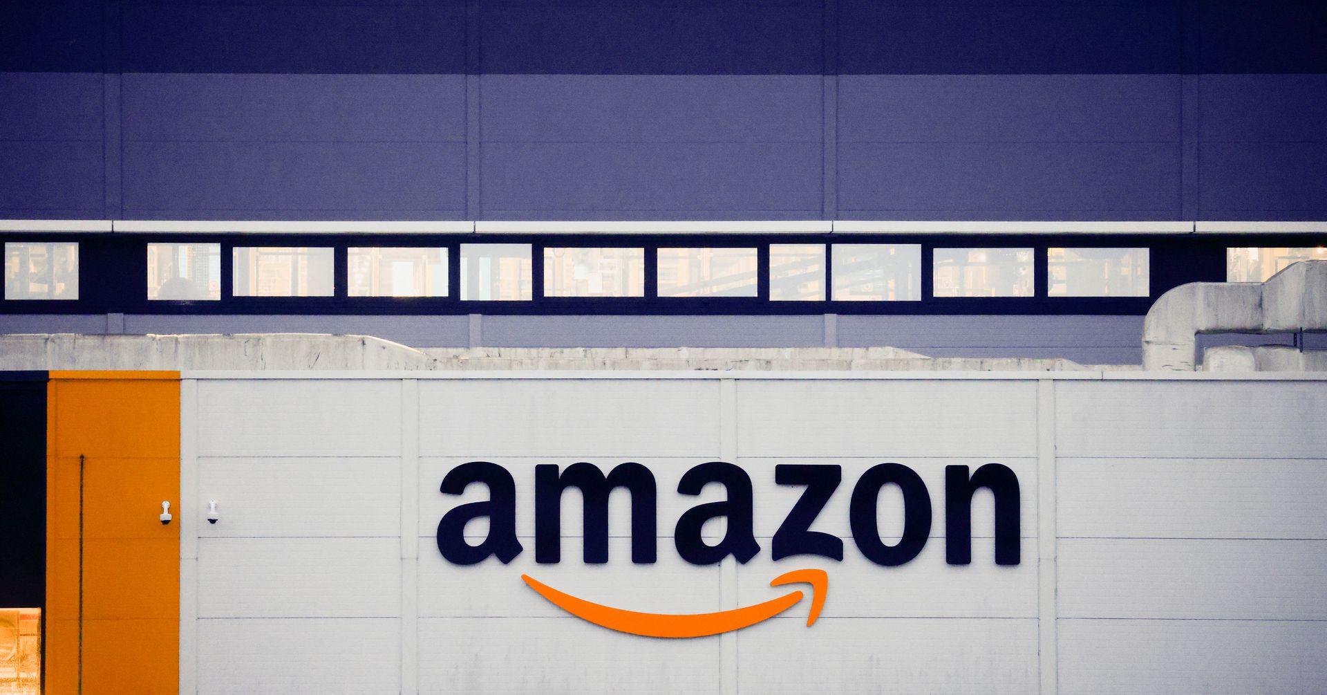 Amazon Allocates Rp 3 Trillion to Increase Employee Wages